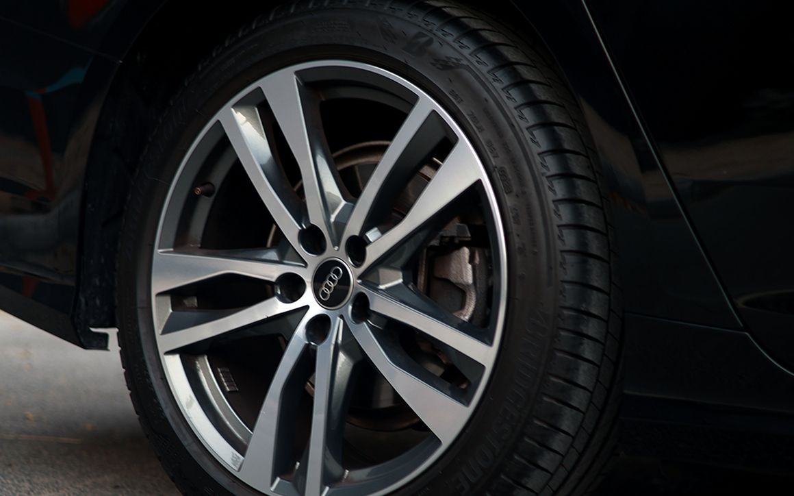 AUDI A6 - image 7