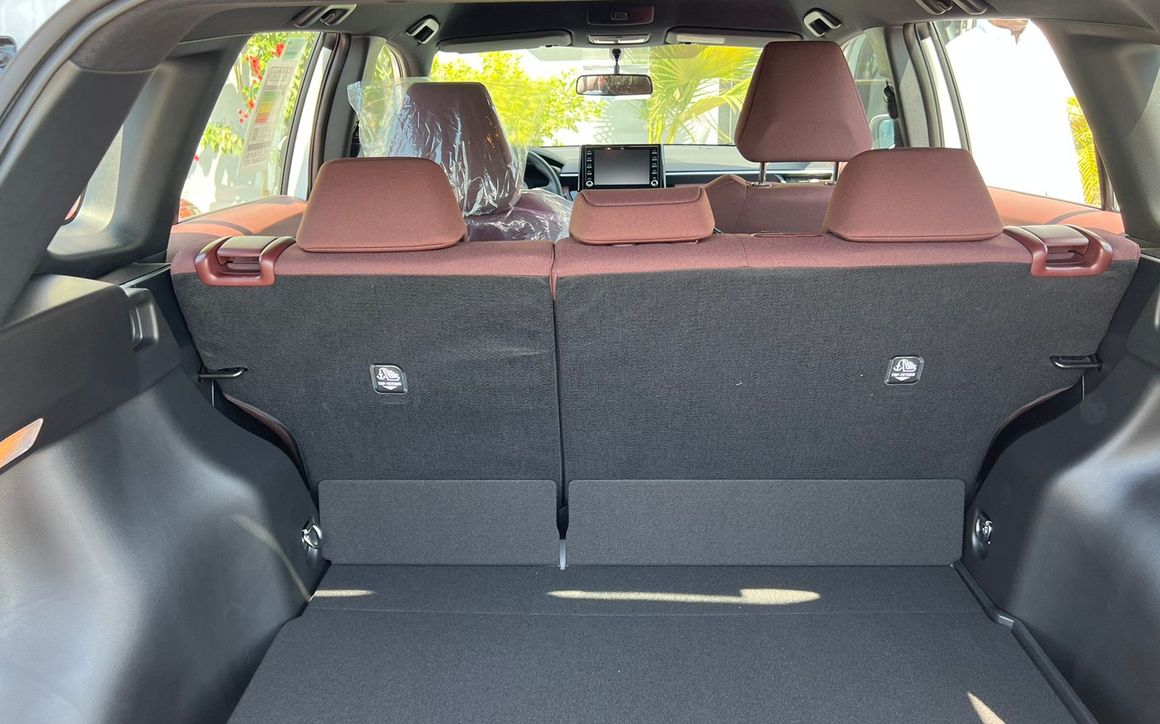 TOYOTA COROLLA CROSS - image 7