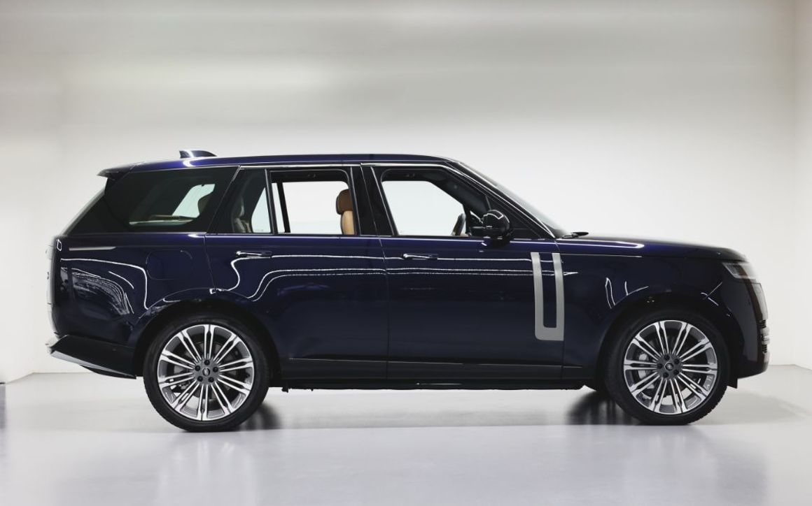 Range Rover Vogue HSE - image 4