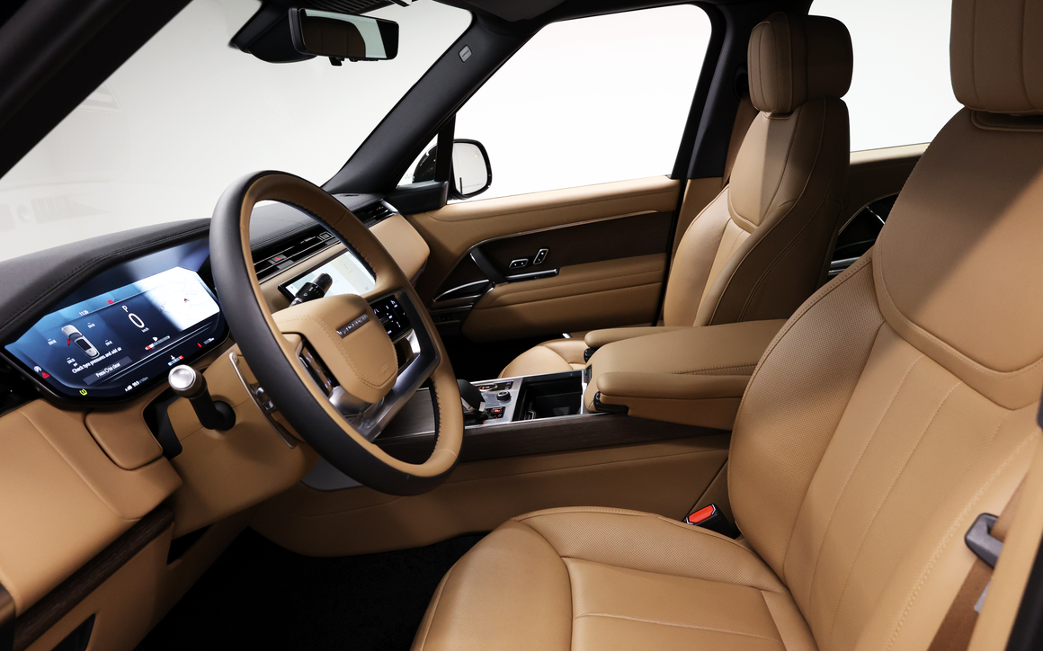 Range Rover Vogue HSE - image 8