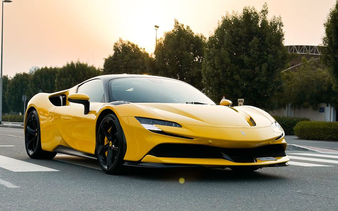 FERRARI SF90 STRADALE - image 3