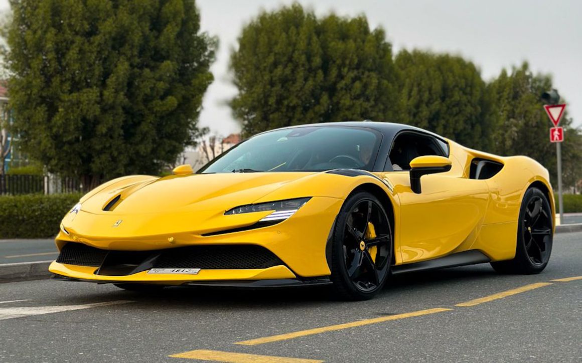 FERRARI SF90 STRADALE - image 1