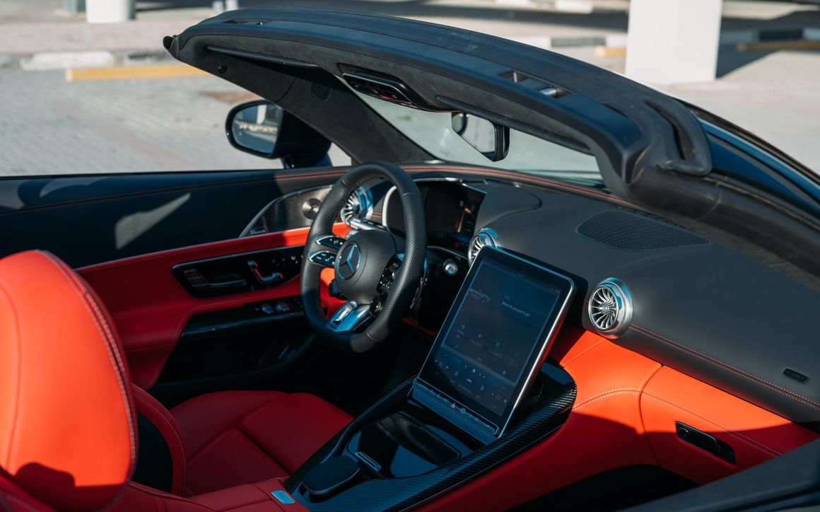 Mercedes SL63 AMG - image 7