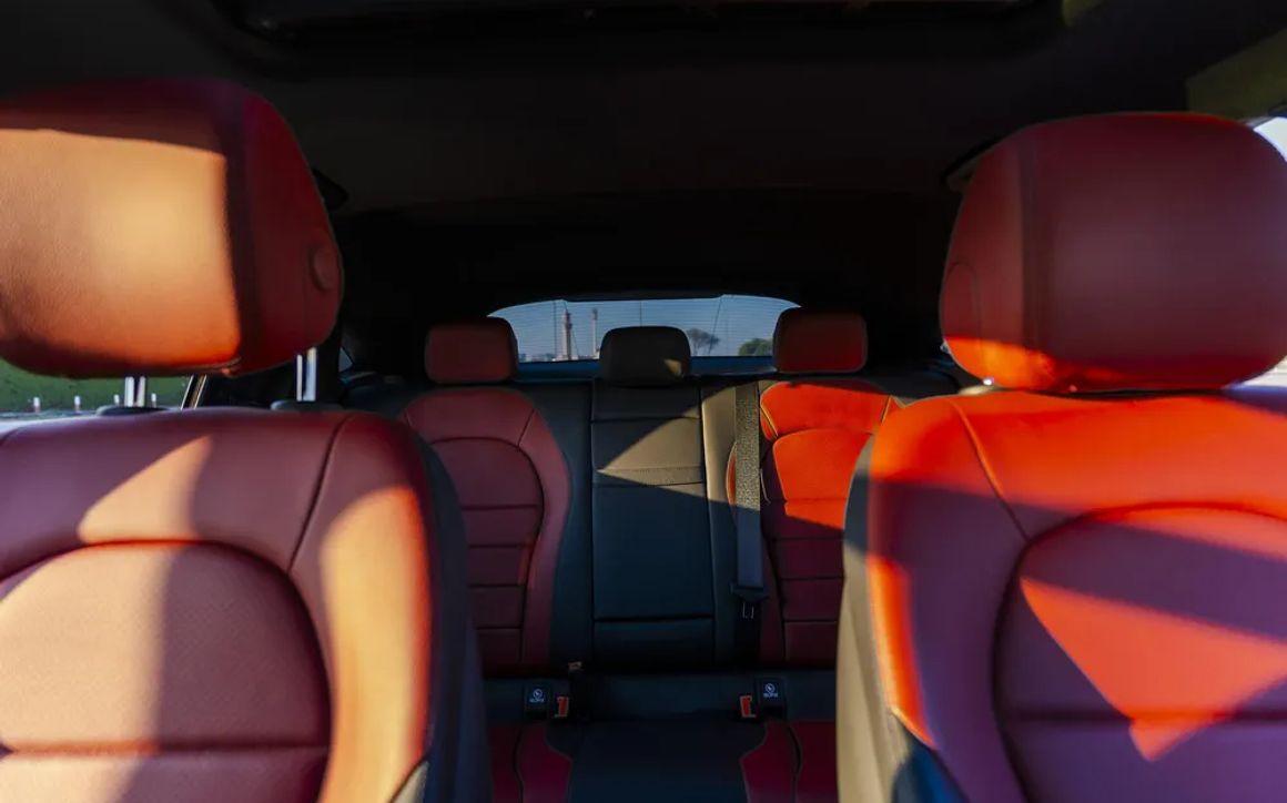 Mercedes GLC 200 - image 19