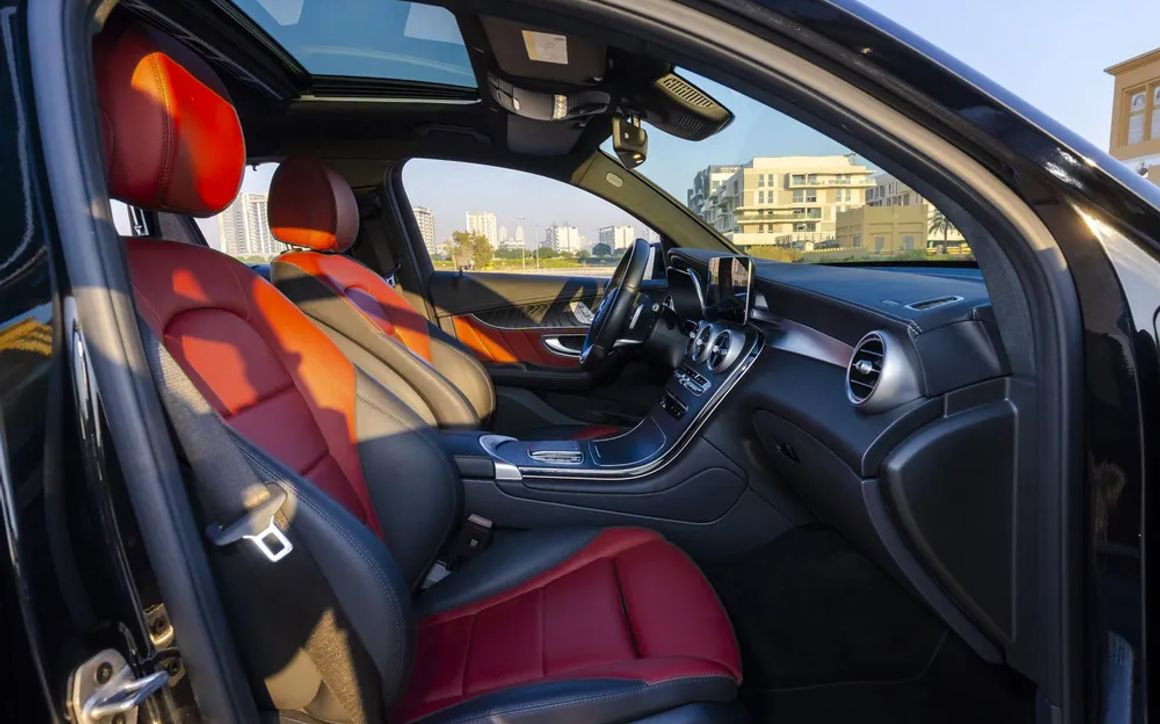 Mercedes GLC 200 - image 17