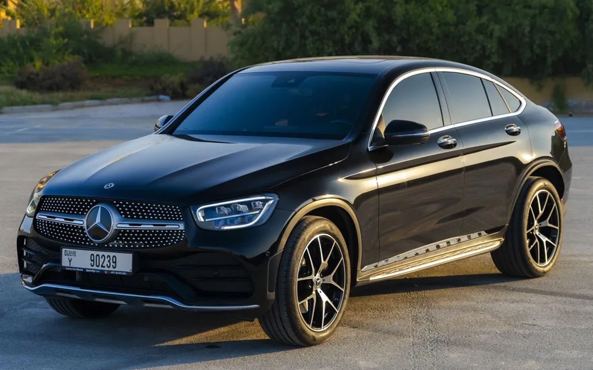 Mercedes GLC 200 - image 1