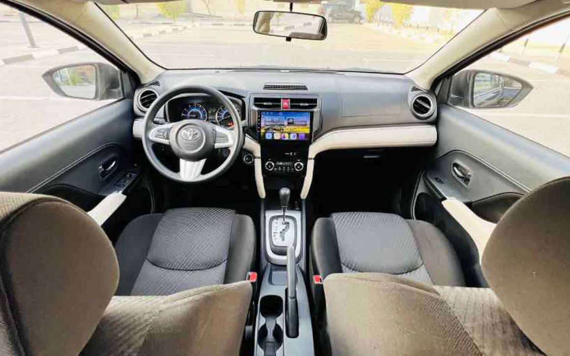 Toyota Rush - image 4