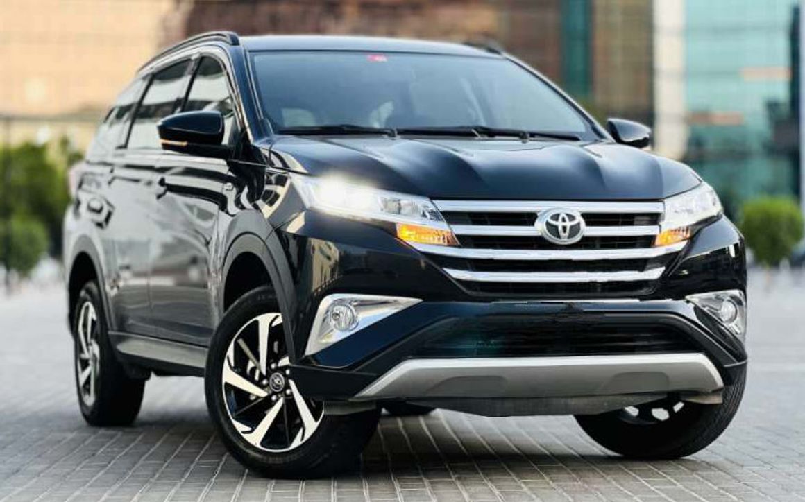 Toyota Rush - image 1