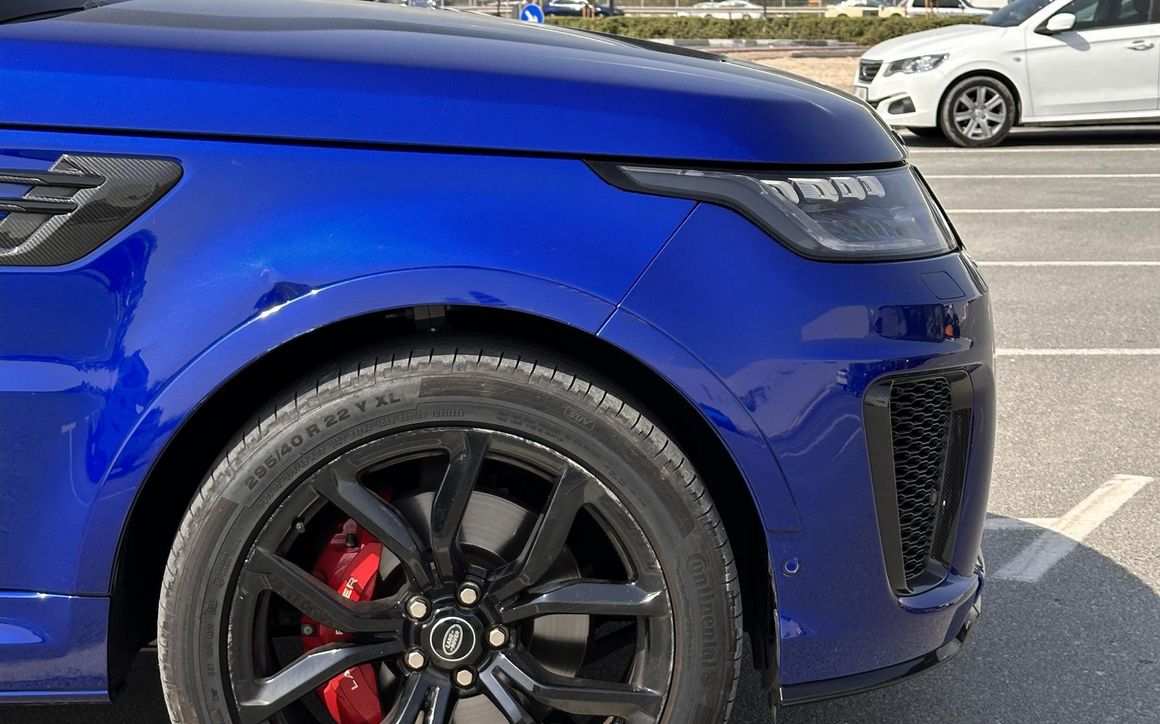 Land Rover Range Rover SVR - image 13