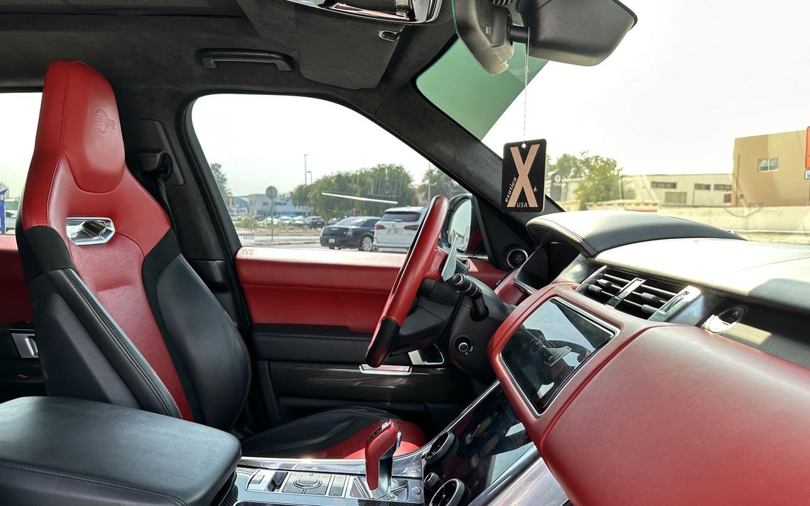 Land Rover Range Rover SVR - image 17