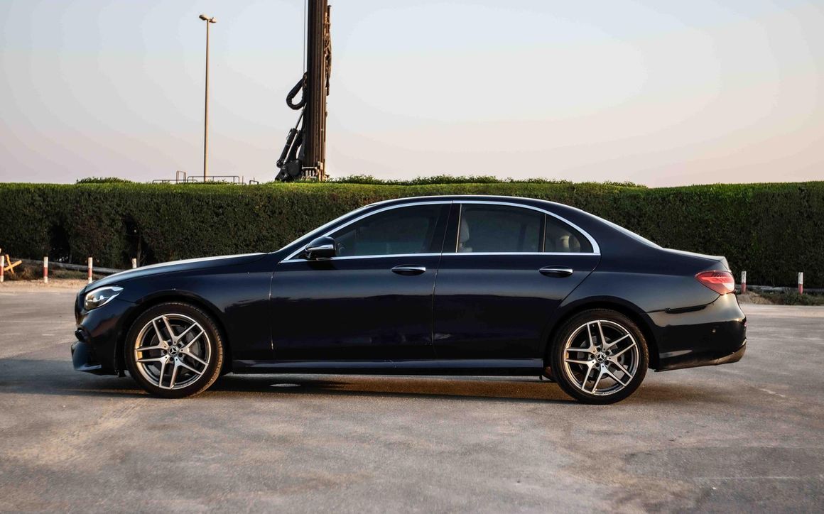 MERCEDES E350 - image 2