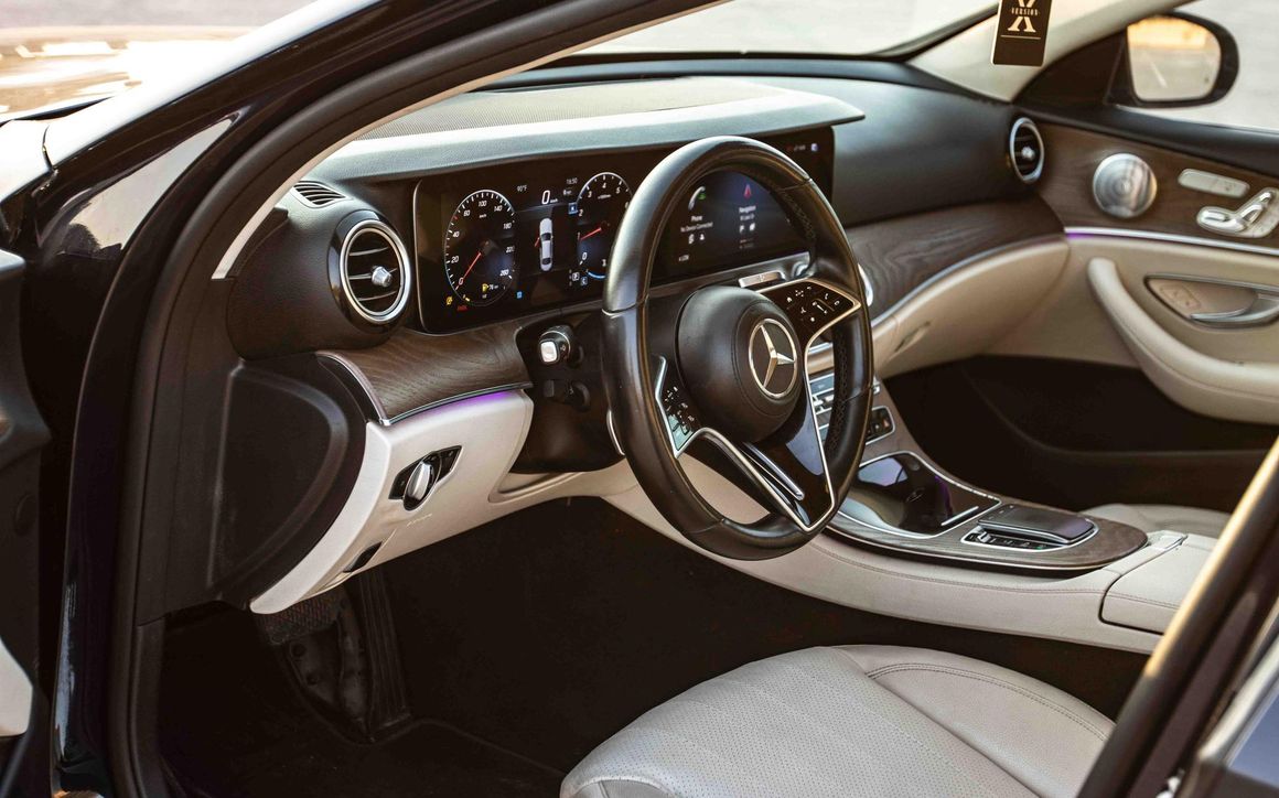 MERCEDES E350 - image 13