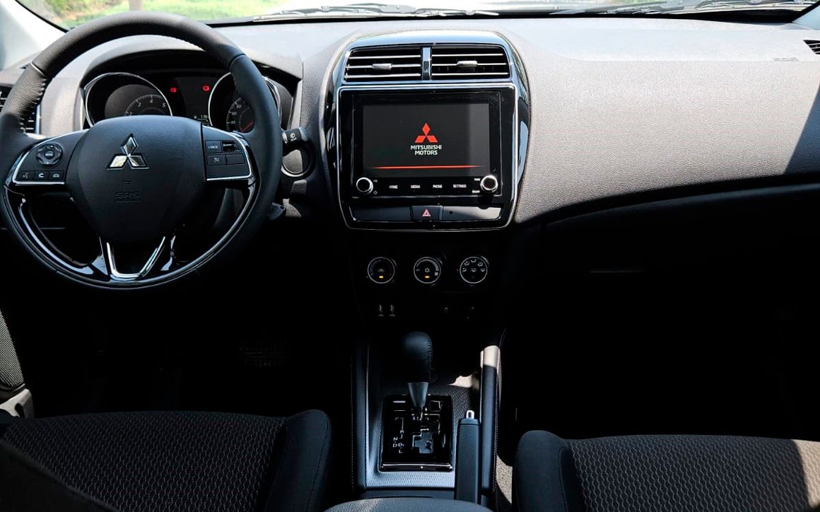 MITSUBISHI ASX - image 12