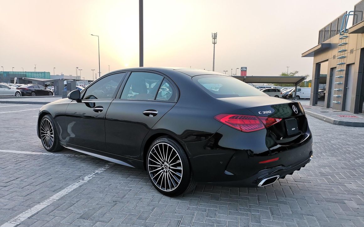 MERCEDES C300 - image 6