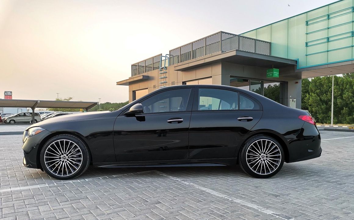MERCEDES C300 - image 2