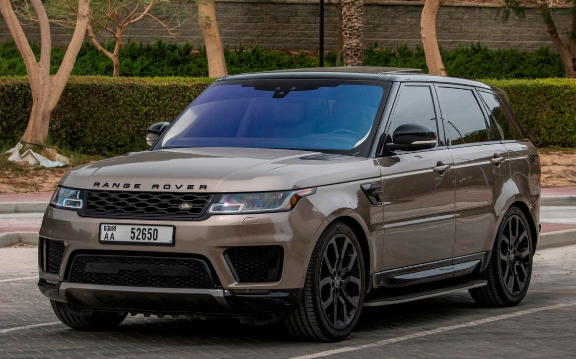 Range Rover Sport - image 1