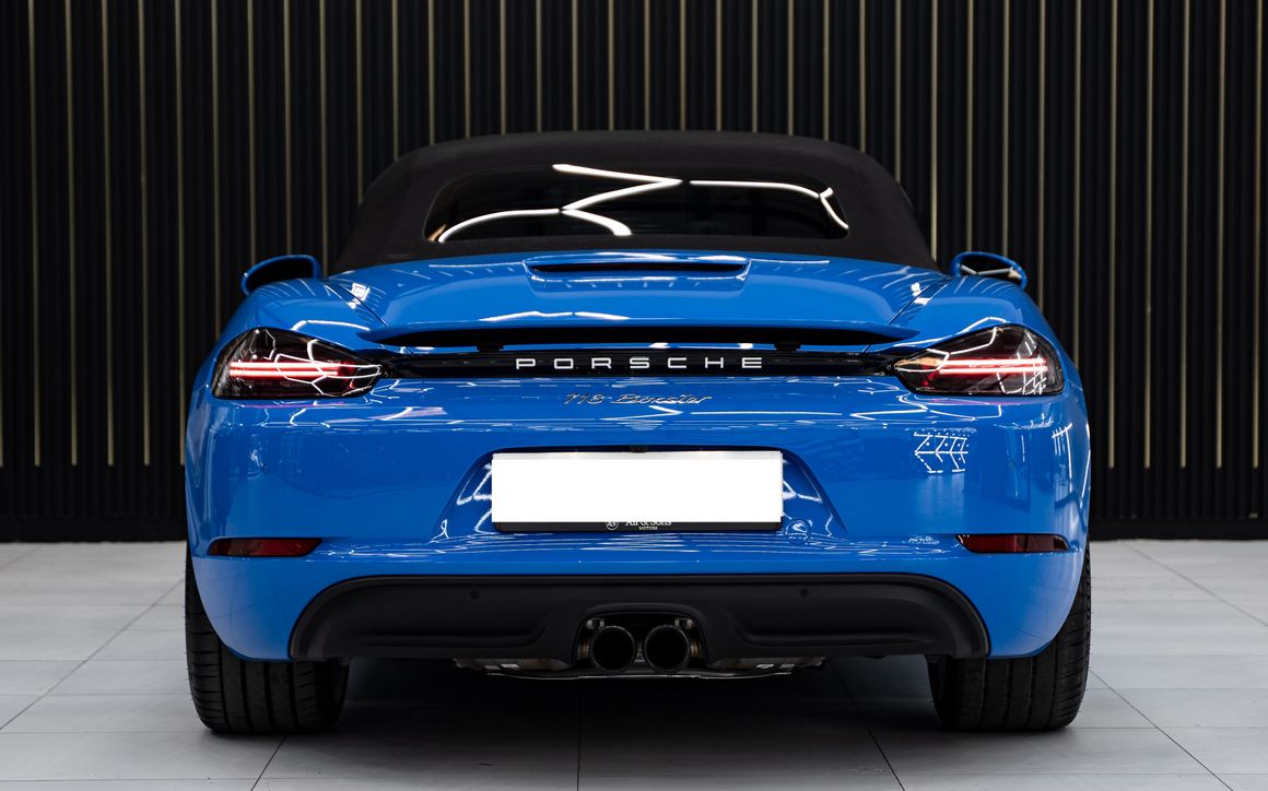 PORSCHE 718 BOXTER BLUE - image 9