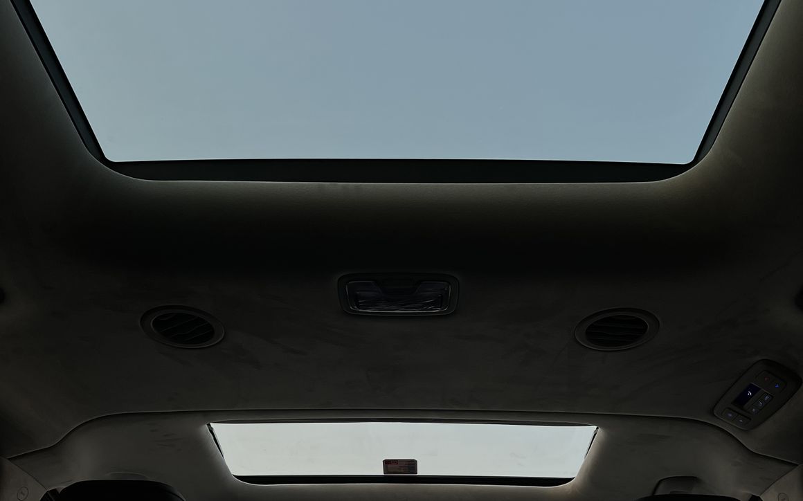 HYUNDAI STARIA - image 13