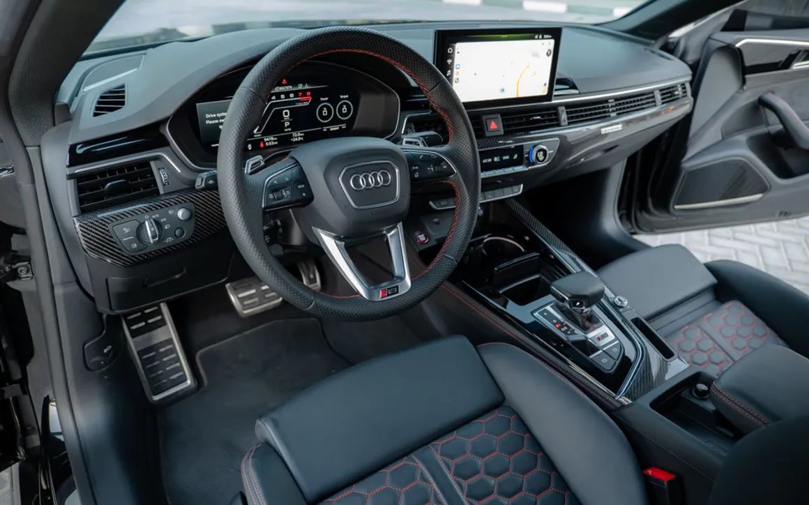 Audi RS5 Carbon Edition - image 10