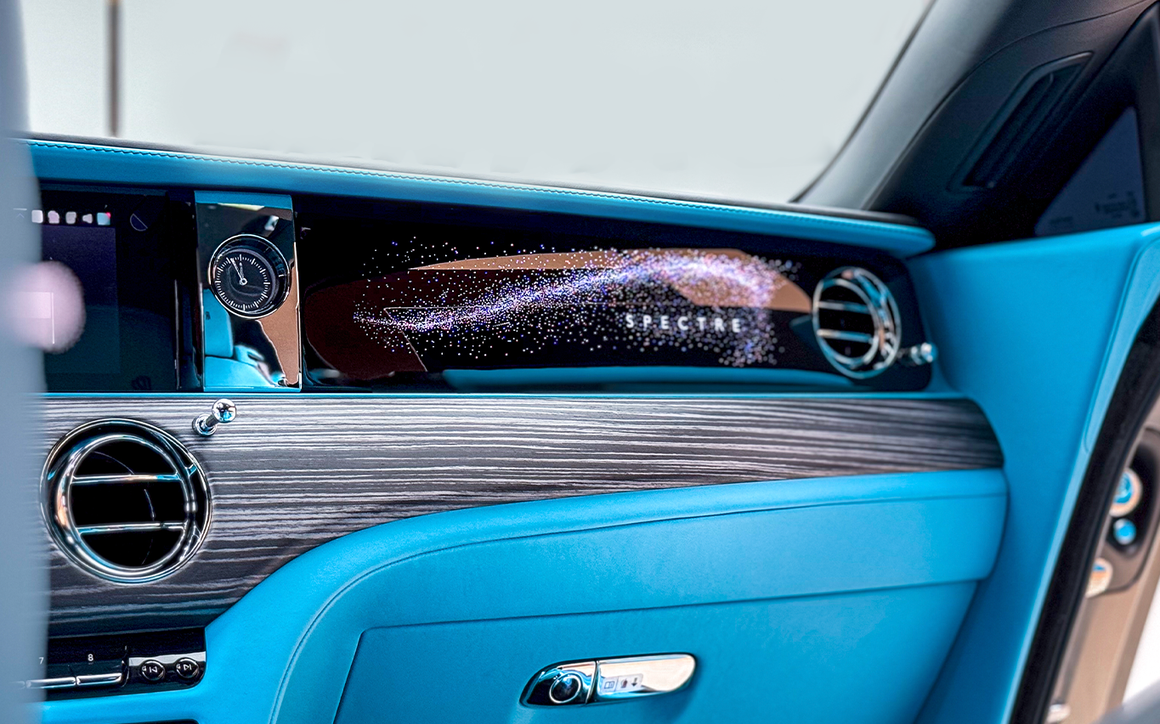 ROLLS ROYCE SPECTRE - image 5