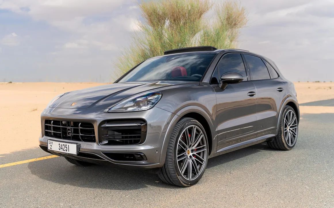 Porsche Cayenne GTS - image 4