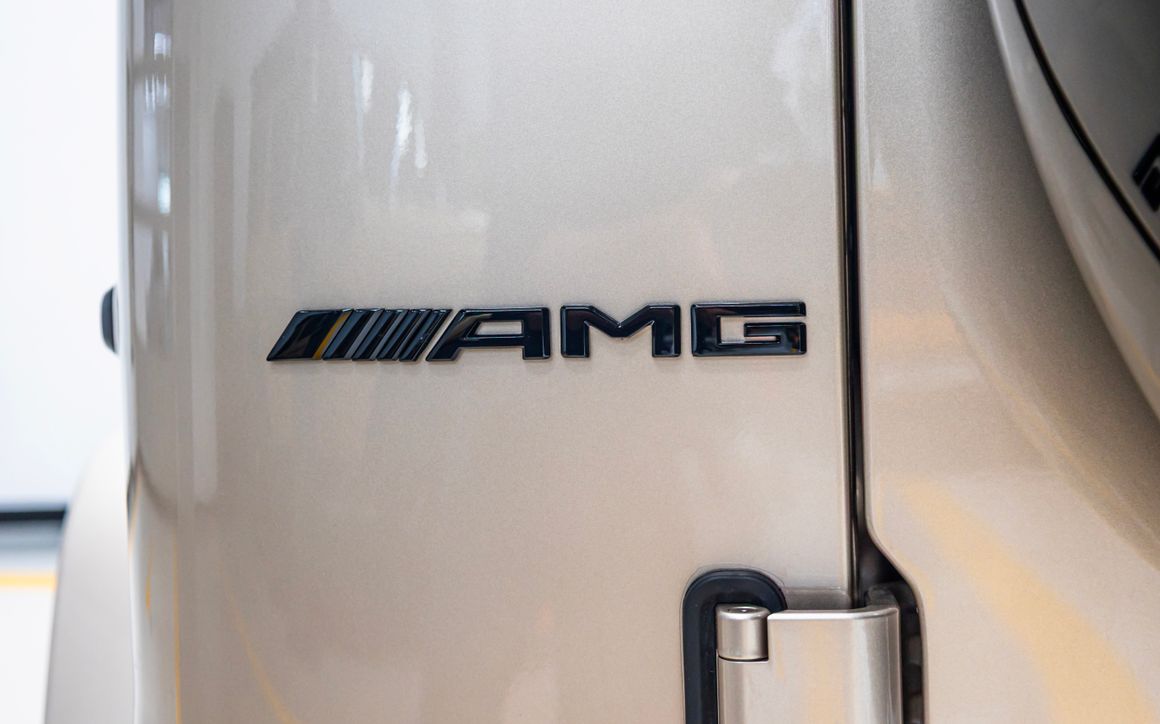 Mercedes-Benz G-Class - image 10