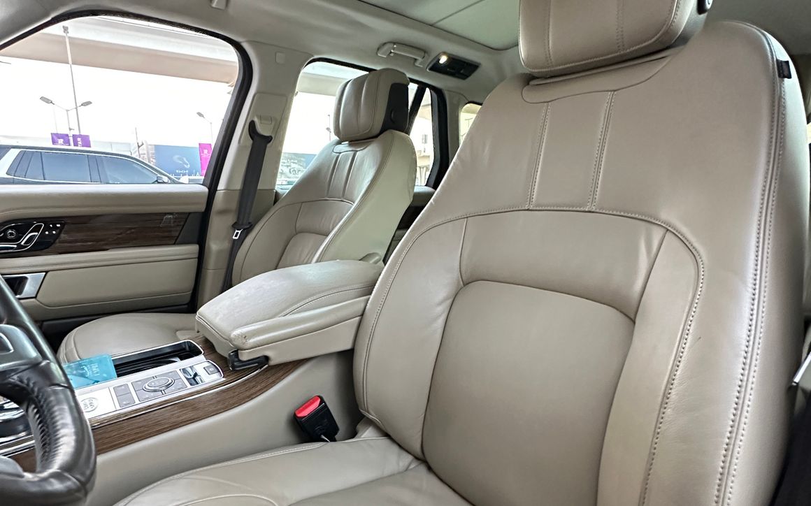 RANGE ROVER VOGUE - image 5