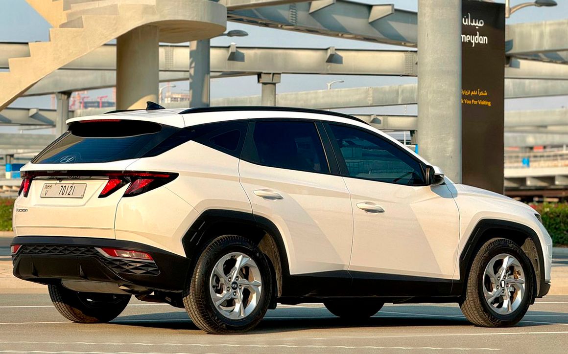 HYUNDAI TUCSON - image 7