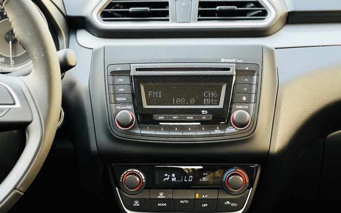 Suzuki Dzire - image 7