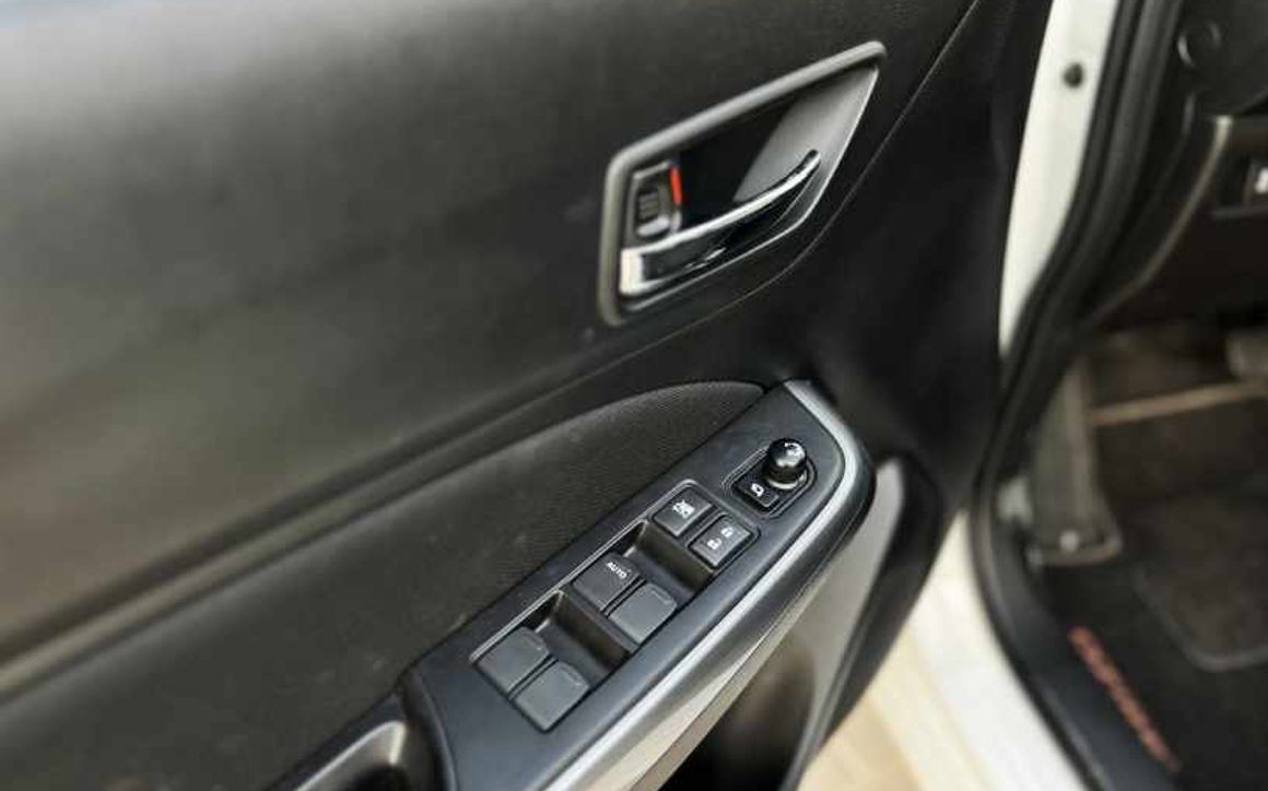 Suzuki Dzire - image 8