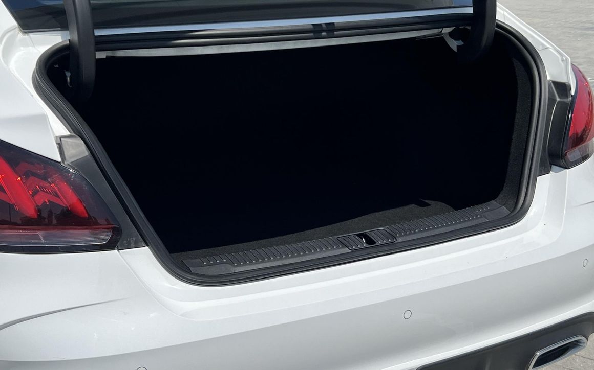 MG GT - image 8