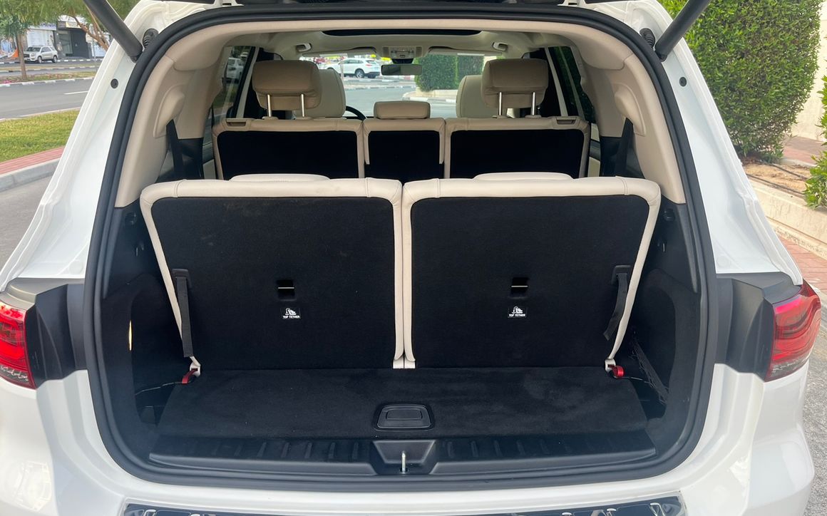 Mercedes GLB250 - image 14
