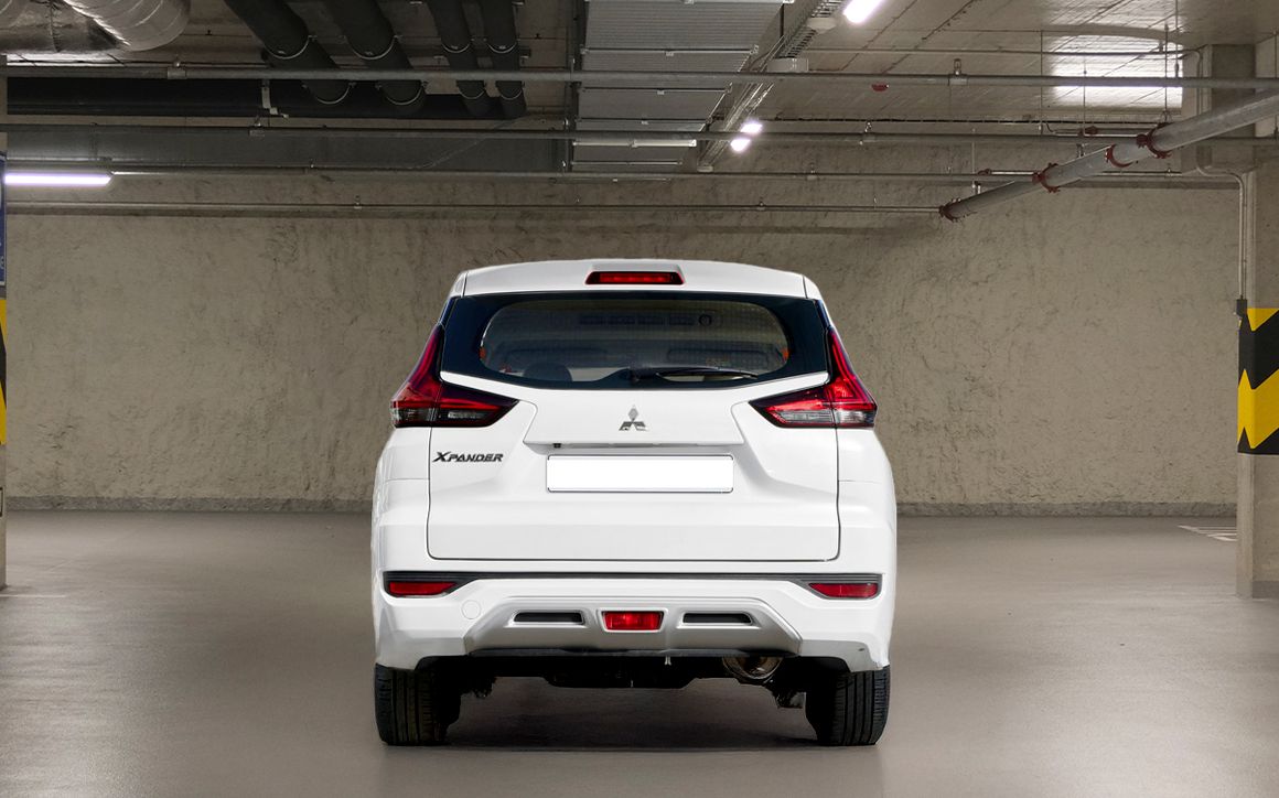 Mitsubishi Xpander 1.5L Mid Line 7 STR - image 4