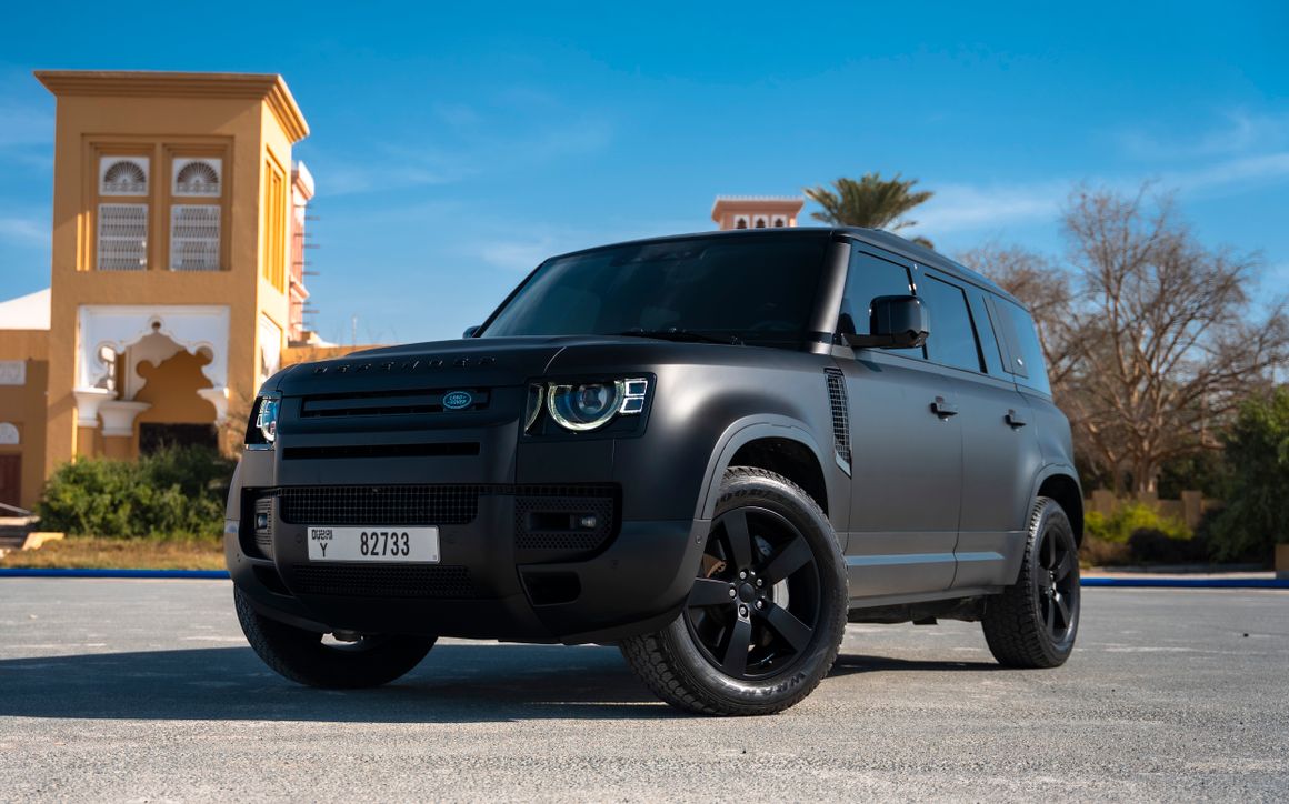 Land Rover Defender (75th Anniversary) - image 1