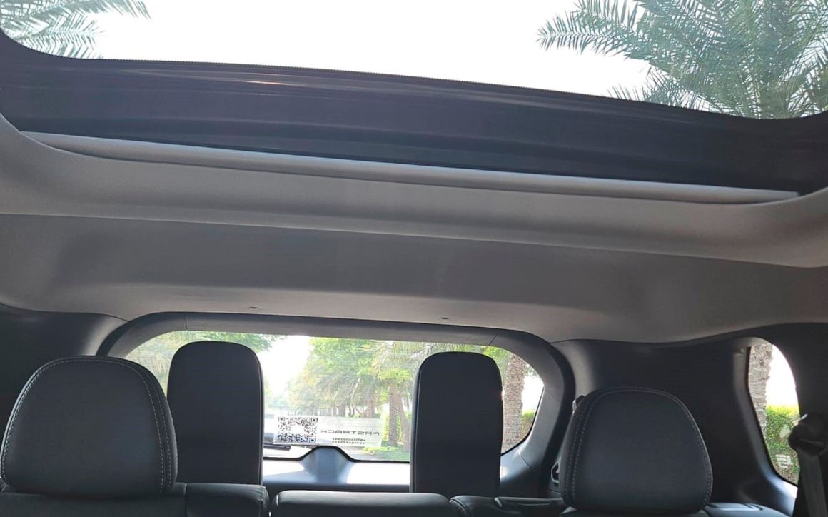 MITSUBISHI OUTLANDER - image 15