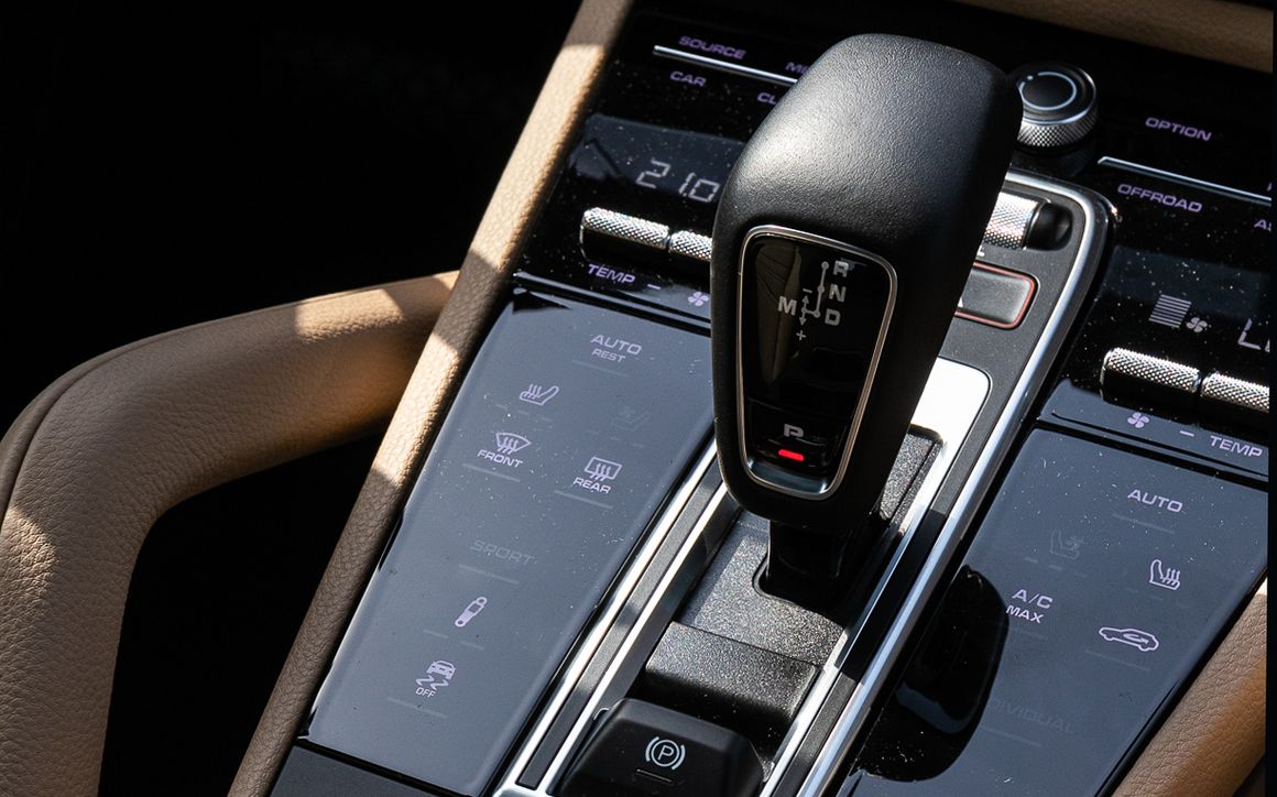 Porsche Cayenne Coupe - image 15