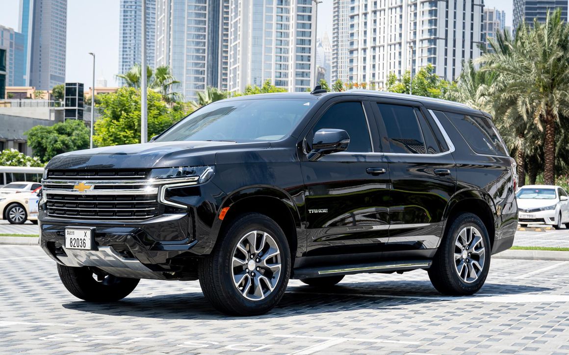 Chevrolet Tahoe - image 1
