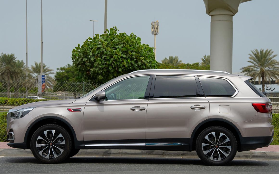 Hongqi HS7 - image 2