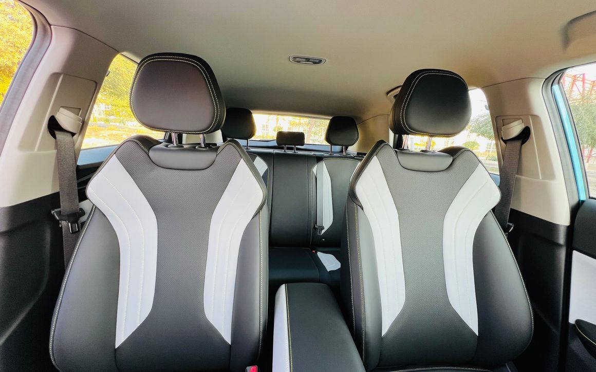 GEELY COOLRAY - image 11