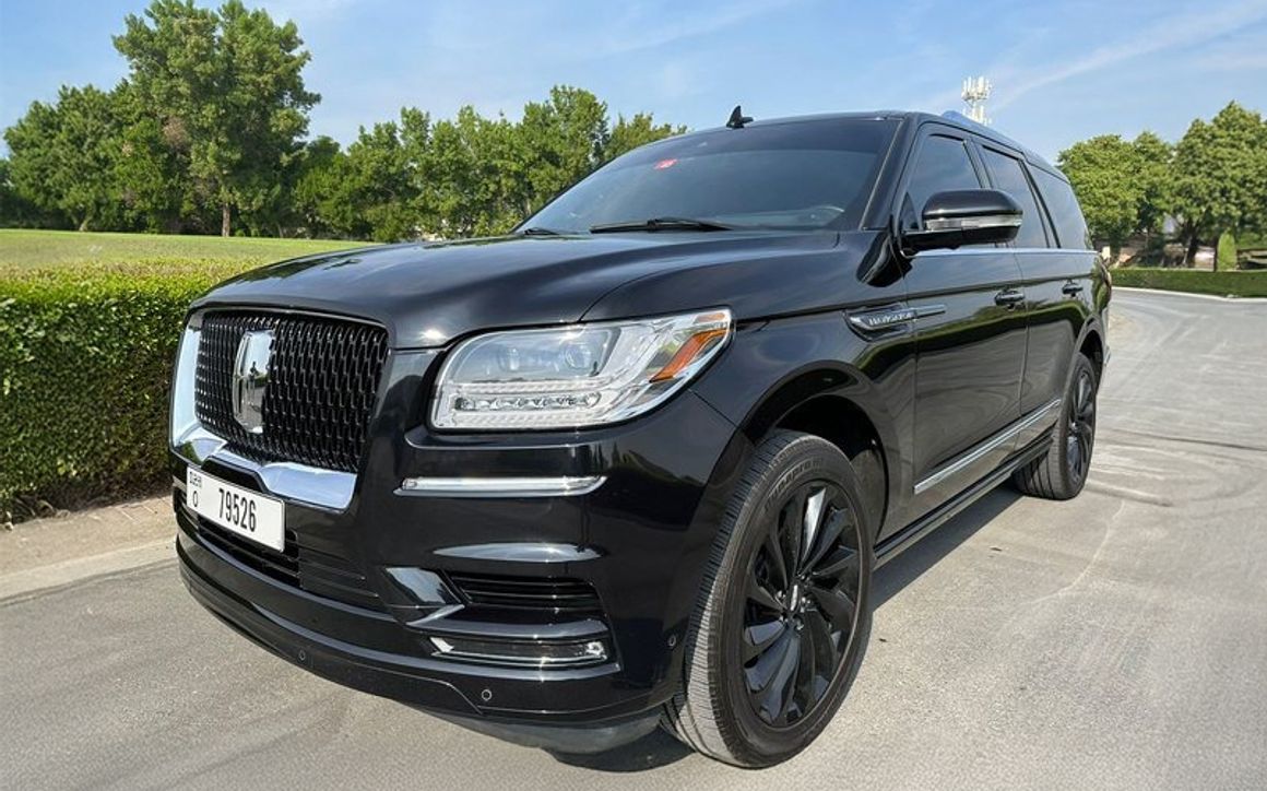 Lincoln Navigator - image 1