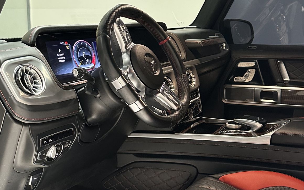MERCEDES-BENZ G63 - image 5