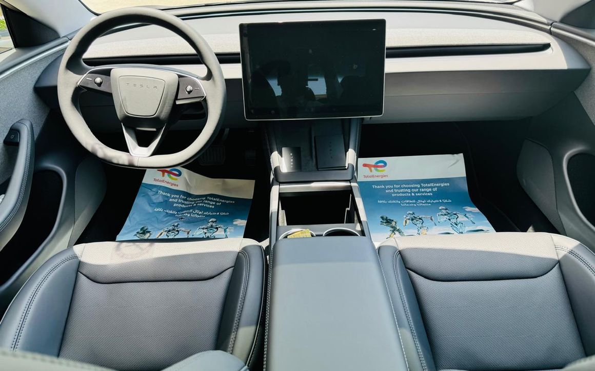 TESLA MODEL 3 - 2024 - image 7