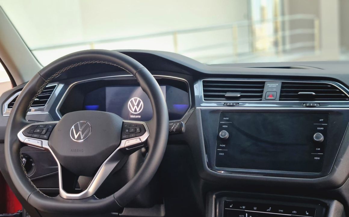 VOLKSWAGEN TIGUAN - image 7