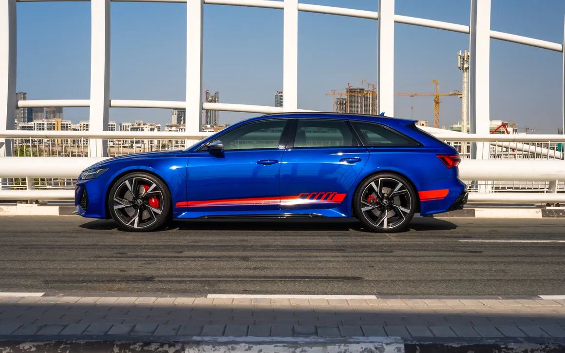 Audi RS6 Avant - image 2