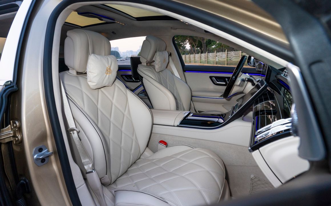 Mercedes S680 Maybach - image 9