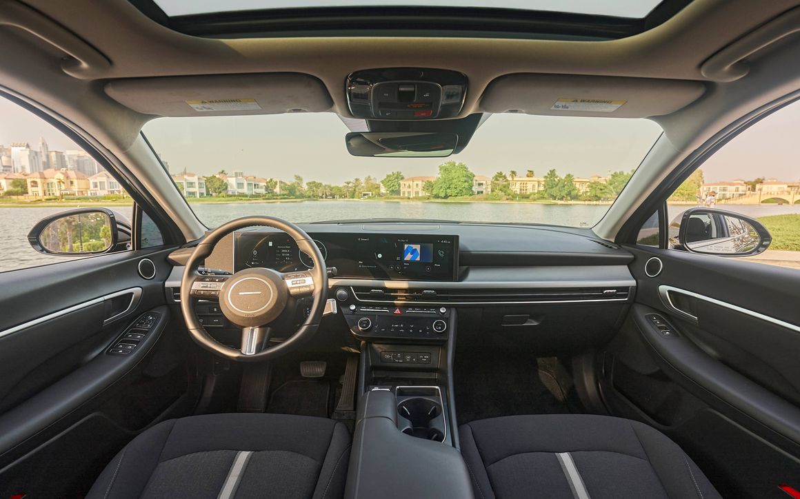 HYUNDAI SONATA - image 5