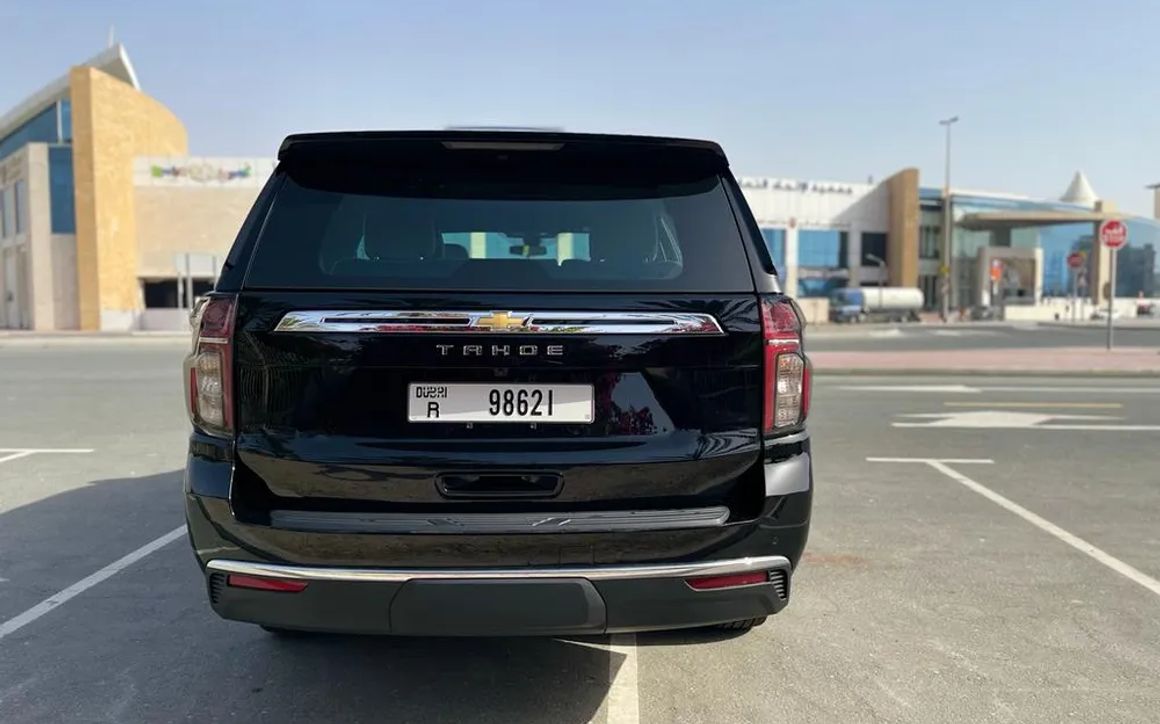 CHEVROLET TAHOE - image 5