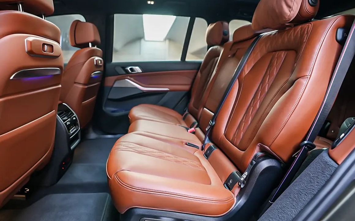 BMW X7 2024 - image 8