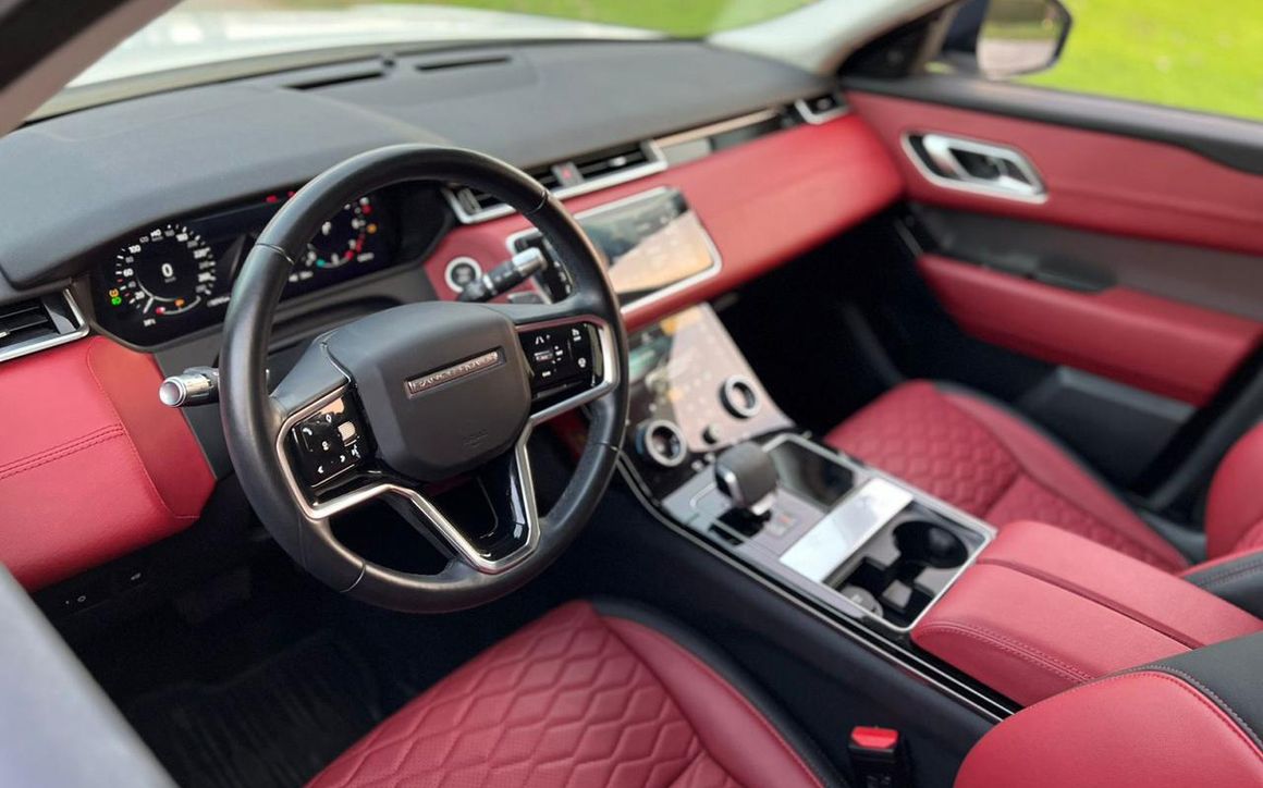 Land Rover Velar - image 8