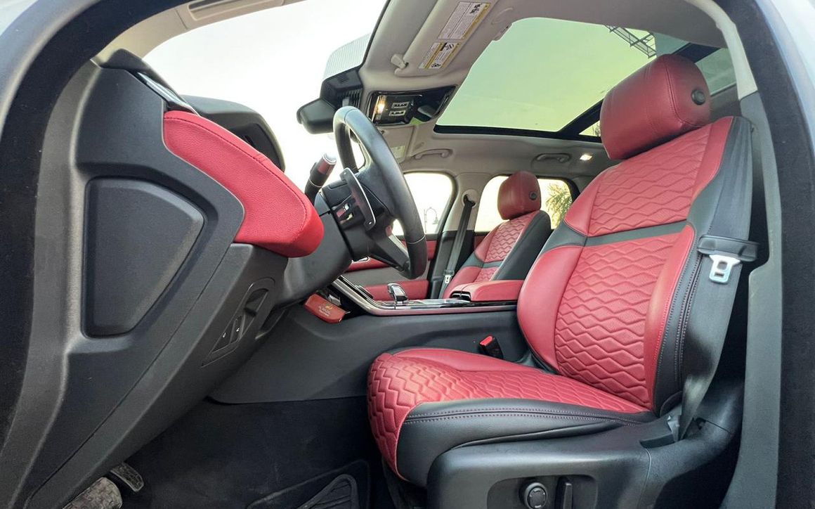 Land Rover Velar - image 7